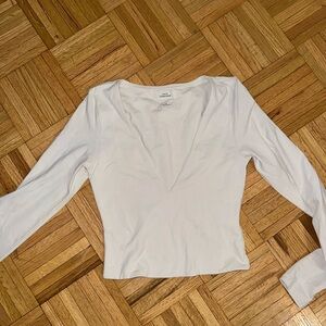Aritizia Women's White Long Sleeve Top